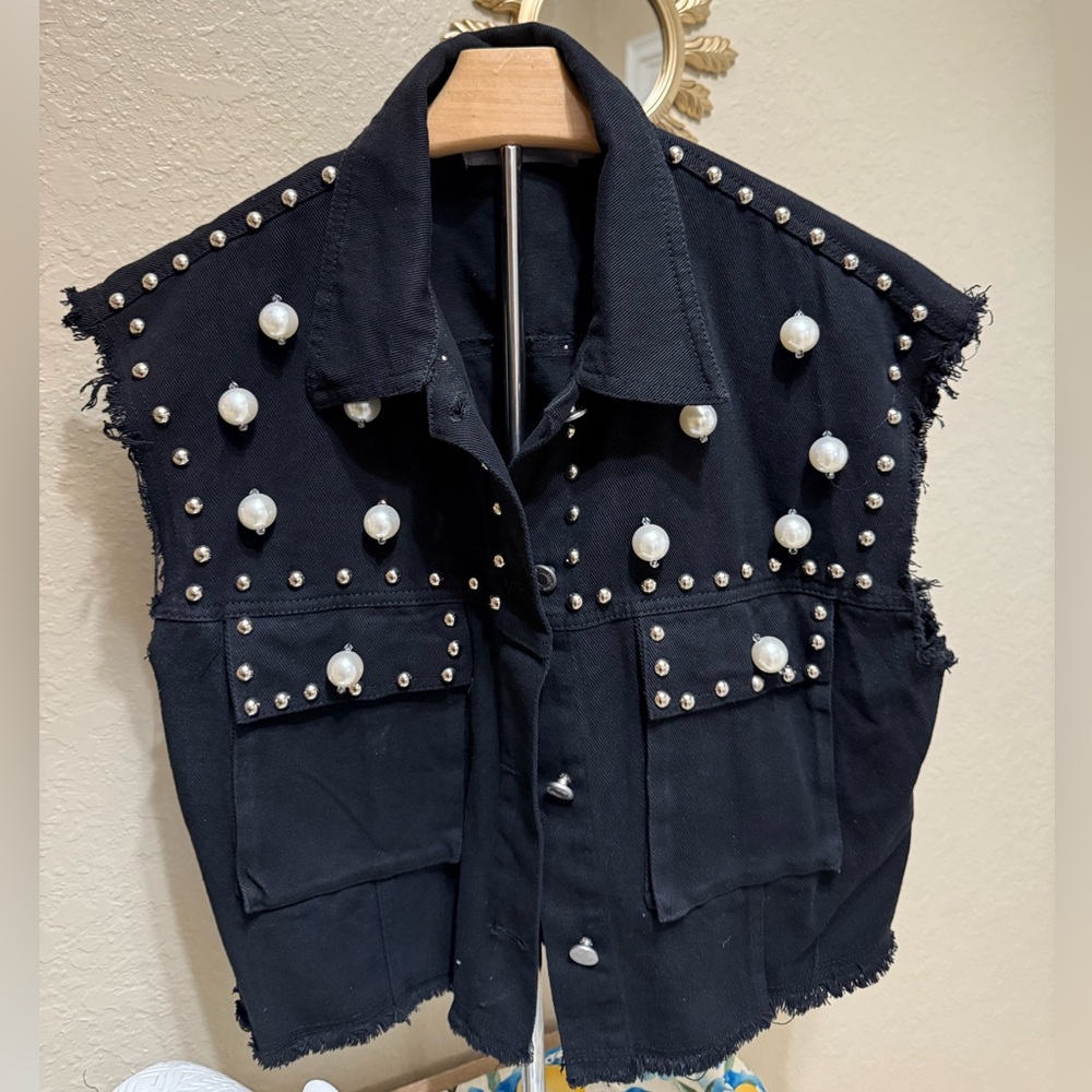 Black Studded Sleeveless Denim Jacket
